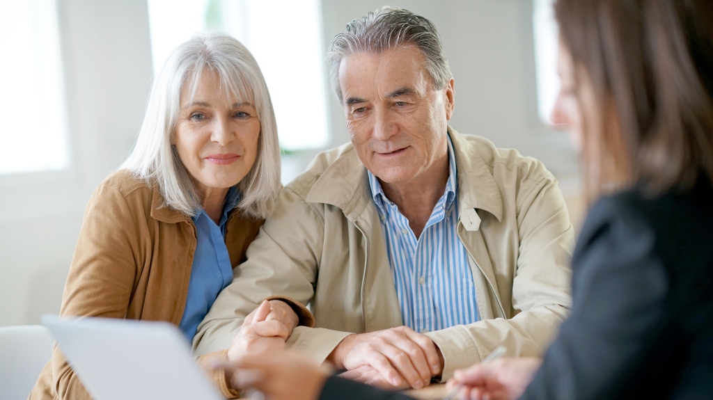 people discussing elder law with an attorney